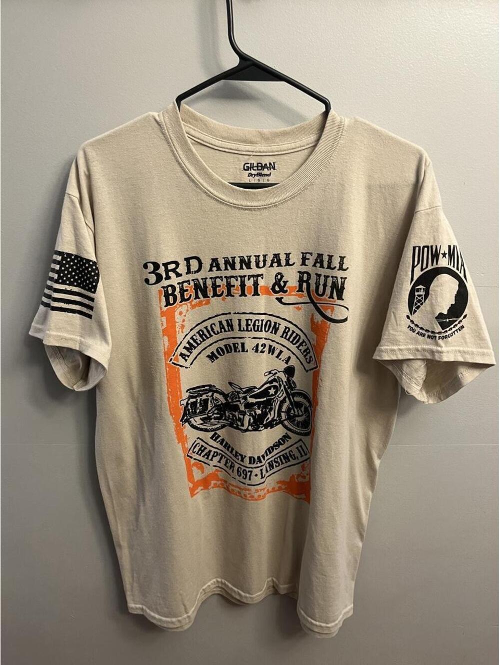 Harley Davidson Men's Cream and Tan Tshirt